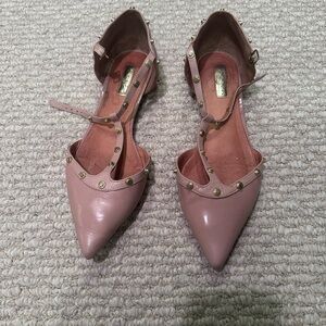 Halogen Pink Pointed-Toe Studded T-Strap Flats